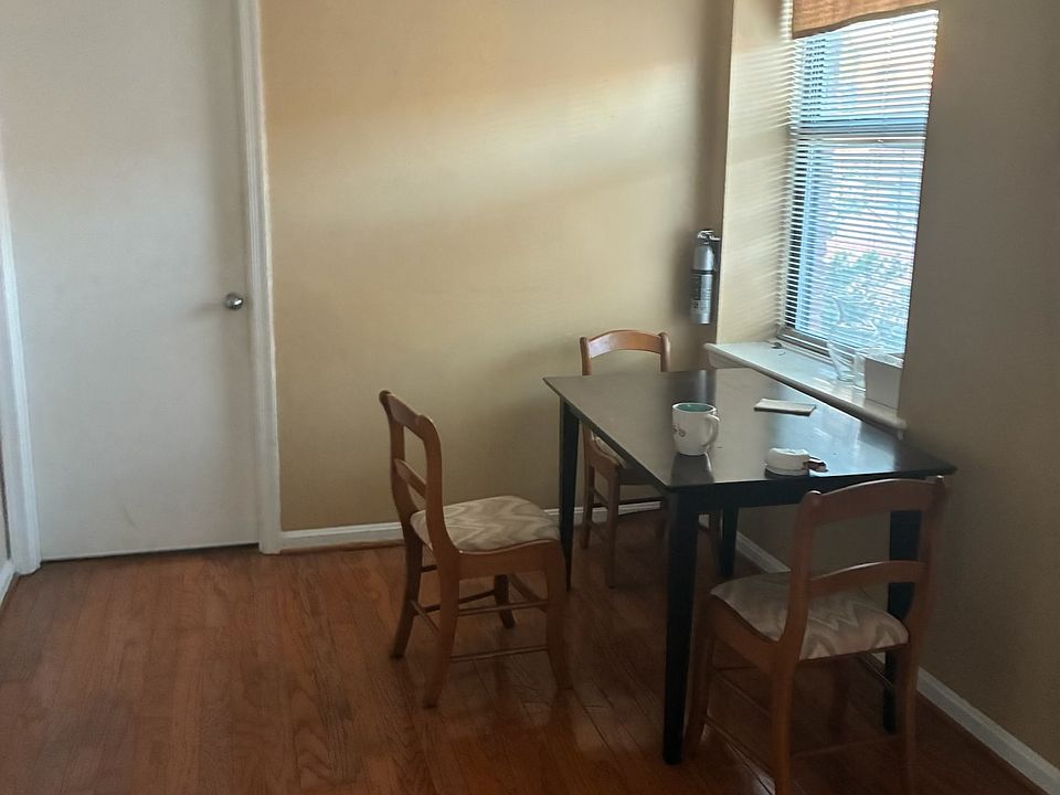 1st image of 1438 Meridian Pl NW APT 403