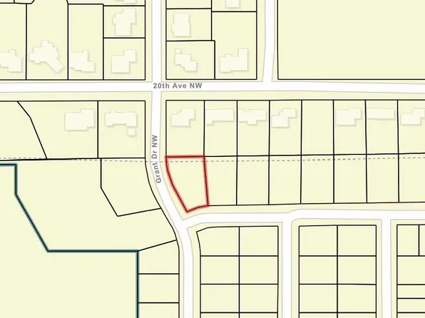 19th St NW, Watertown, SD 57201