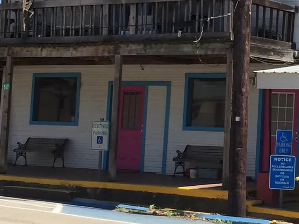 517C 3rd St #C, Austin, TX 78747