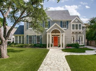 324 Ridgemont Ave, Terrell Hills, TX 78209