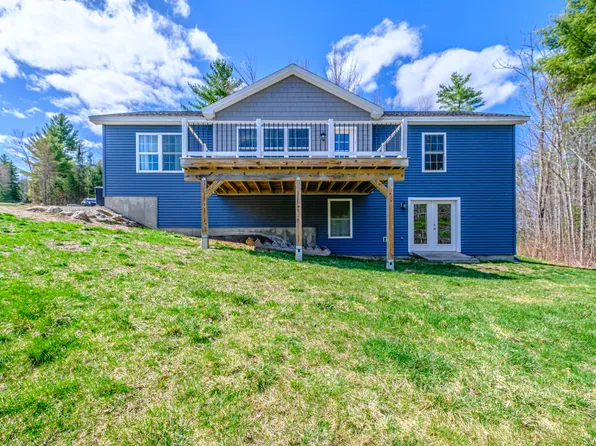 21 Overlook Drive, Norway, ME 04268