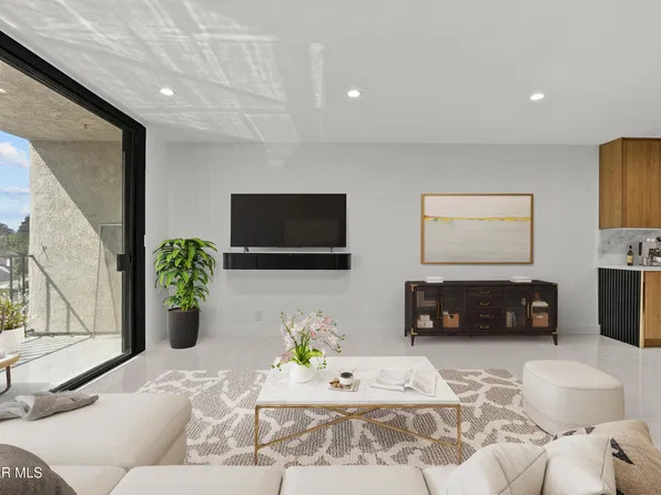 1401 Valley View Rd APT 426, Glendale, CA 91202