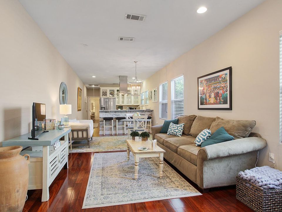 1st image of 3922 Orleans Ave