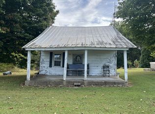 4692 Oakdale Rd, Westmoreland, TN 37186