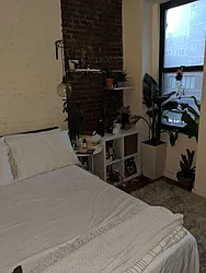 Rented by Dekom Inc.