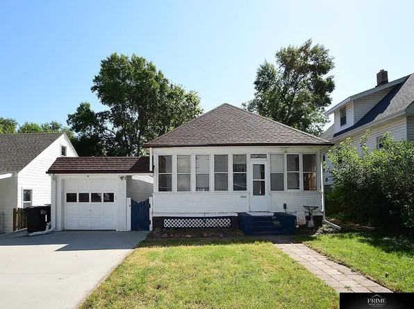 2947 N 55th St, Omaha, NE 68104