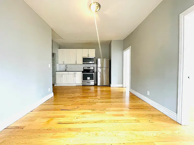 653 Pennsylvania Ave #2F — Photo 3