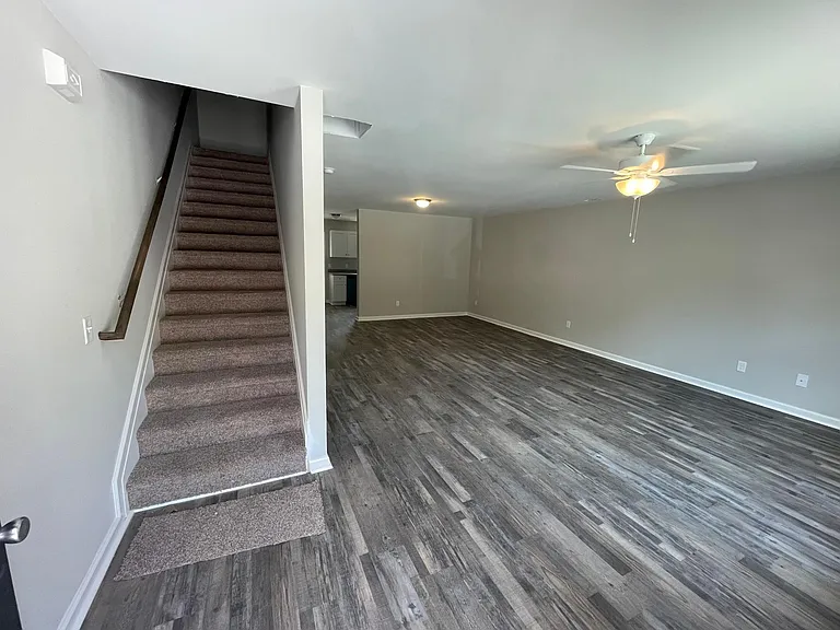 456 S Church St #D — Photo 5
