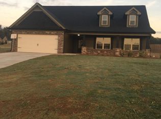 81 Fair Oaks Ct #55, Commerce, GA 30529