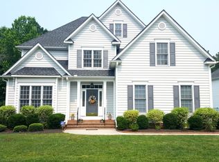 11936 Club Ridge Dr, Chester, VA 23836