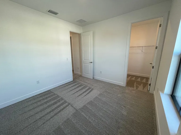 4101 Sonoma Oaks Cir — Photo 28
