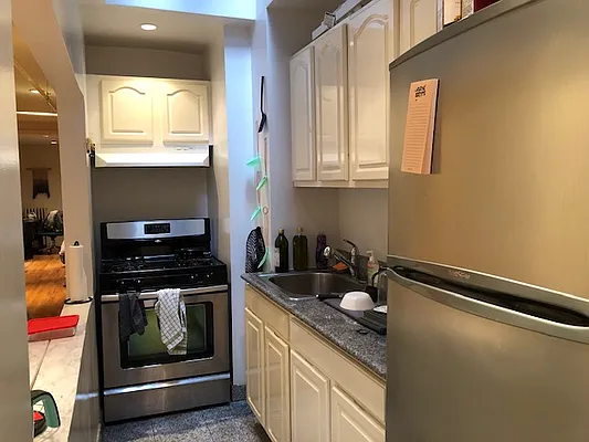 Rented by Friedman Roth Realty | media 22