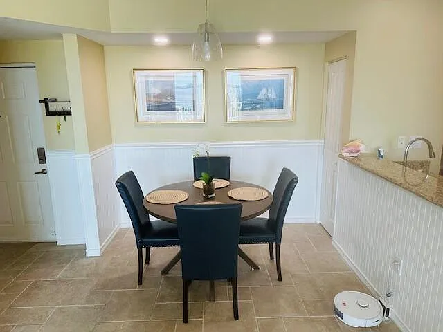 975 NW Flagler Ave #403 — Photo 9