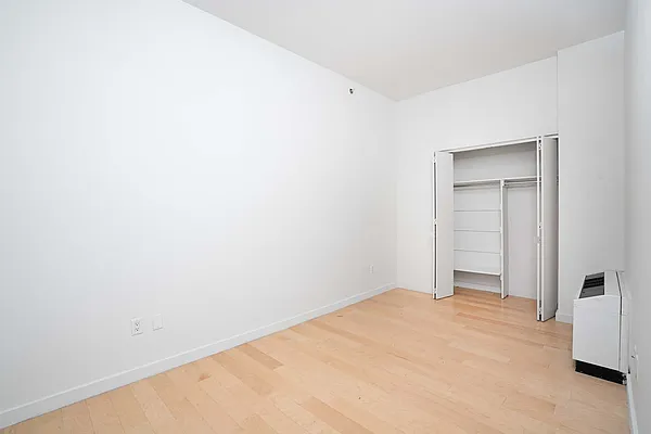 Rented by Waldstar Real Estate LLC | media 5