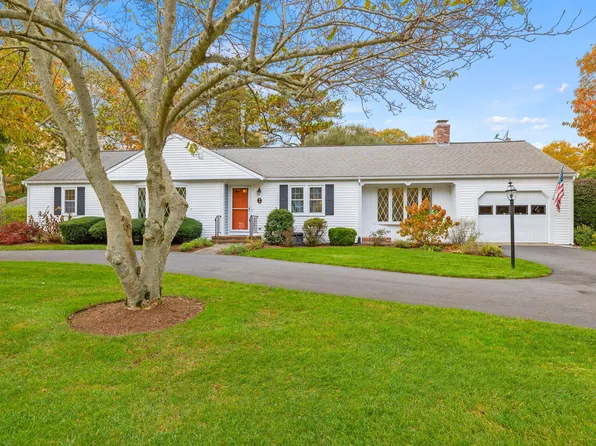 9 Ansel Howland Road, Centerville, MA 02632