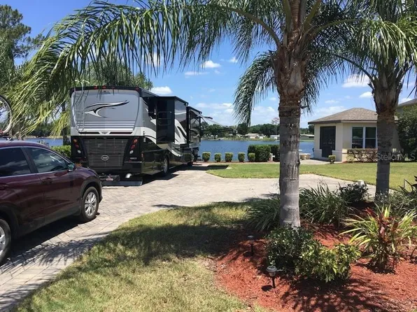 714 Meandering Way #117, Polk City, FL 33868