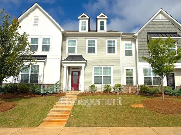 15708 Country House St, Charlotte, NC 28273