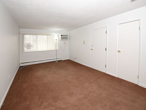 5th image of 105 Boardwalk St Unit Ge
