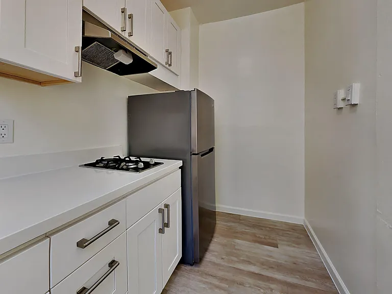 381 Turk St. — Photo 11