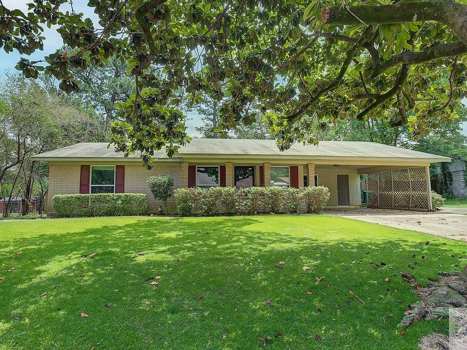 1st image of 3907 Ivy Ln