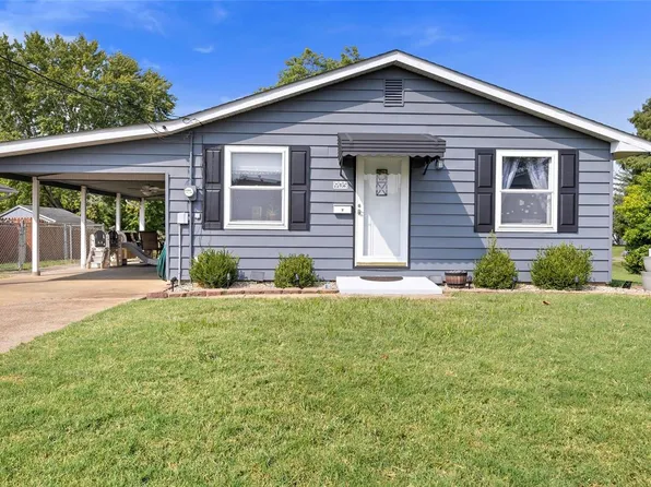 905 Stiening St, Waterloo, IL 62298