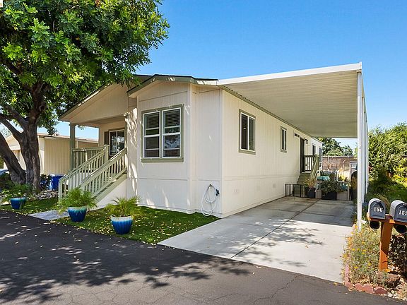 3rd image of 156 Tiki Ln