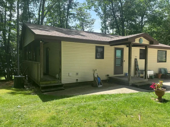 5029 N Benson Rd, Fountain, MI 49410