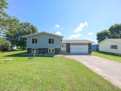 1097 Trisco Cove Dr SE, Osakis, MN, 56360