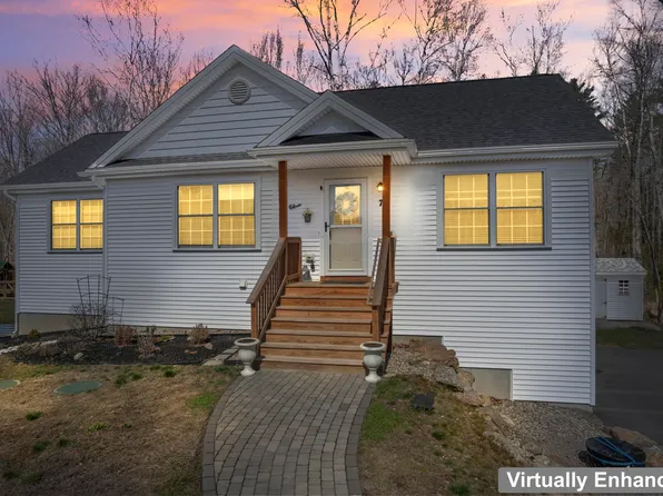 7 Crickett Lane, Biddeford, ME 04005