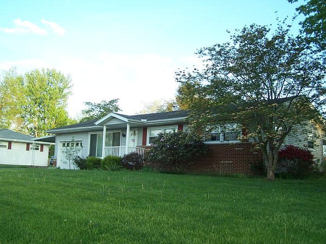 1st image of 706 Sunset Ave