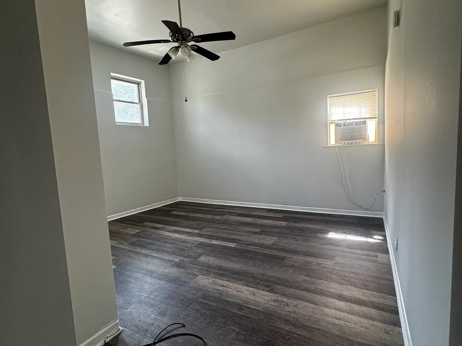 Studio, 400 sqft, $750 — Photo 3