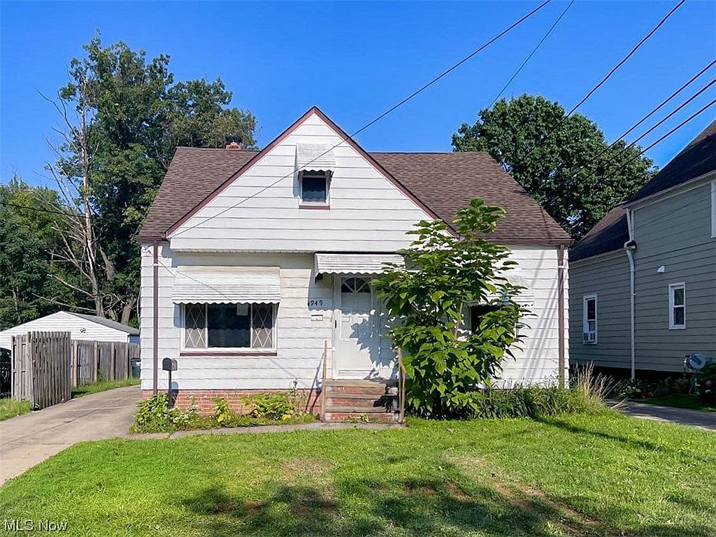 4949 Henry St, Garfield Heights, OH 44125 | Zillow