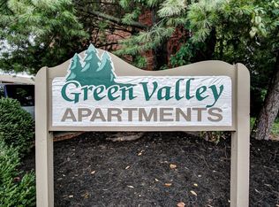 409 Green Valley Dr APT 48, Mount Vernon, IN 47620