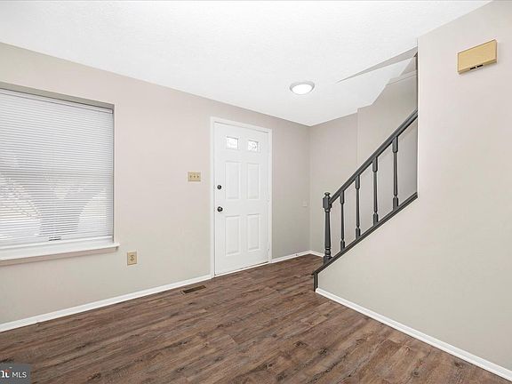 5th image of 1758 Springfield Ln