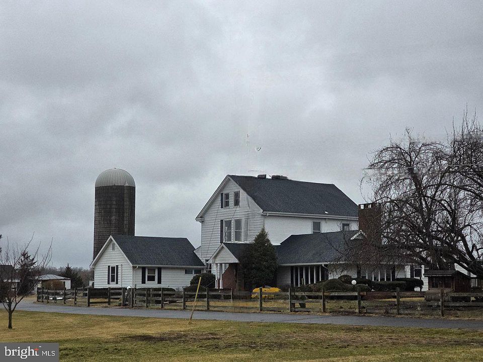 1st image of 53 Arneys Mount Rd