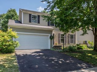 302 Streamwater Ct, Blacklick, OH 43004
