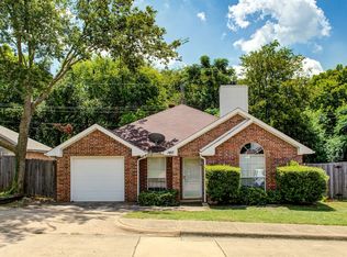 140 Brookside Dr, Duncanville, TX 75137