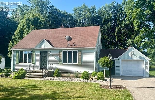 1st image of 51 Christie Ave