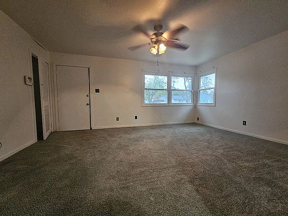 3rd image of 5103 E 10th Ave