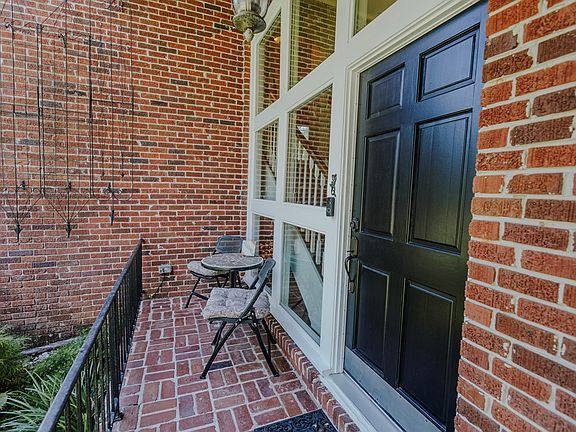 4th image of 506 SE Culpepper Dr
