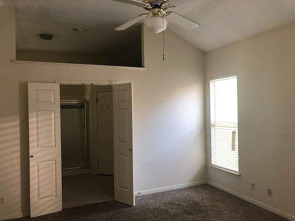 Main Bedroom.
