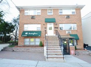 527 Main St APT 1, Fort Lee, NJ 07024