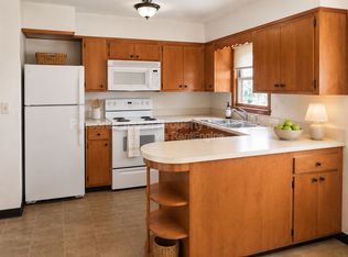 1818 5th Ave S, Moorhead, MN 56560