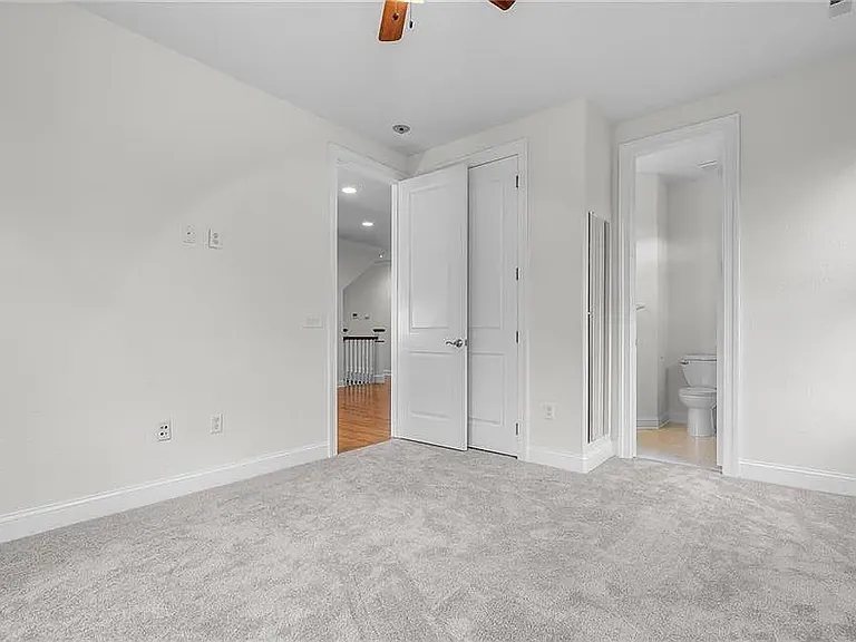 1377 Hawaiian Dr — Photo 33
