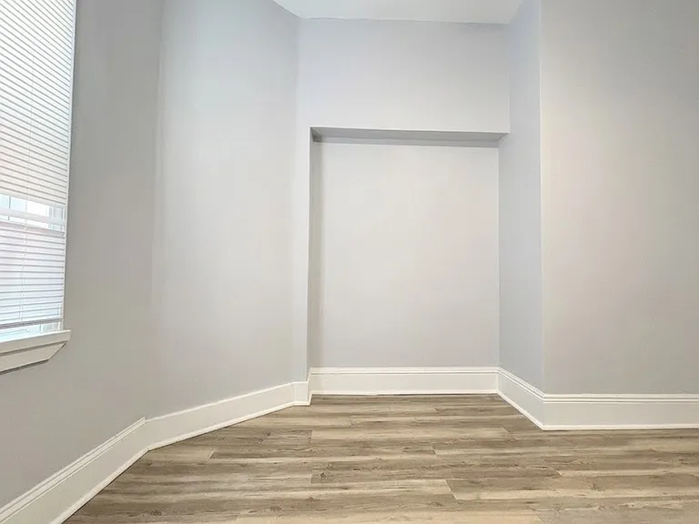 5809 Hobart St #2 — Photo 10
