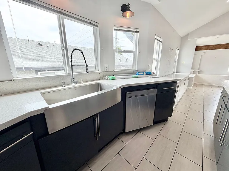 626 Benton Way — Photo 11