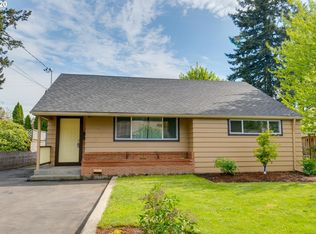 10040 NE Weidler St, Portland, OR 97220
