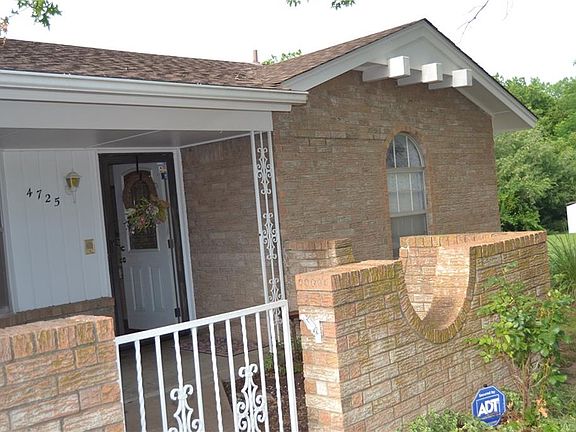 5th image of 4725 NE 33rd St
