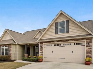 105 Dewfield Ln, Boiling Springs, SC 29316