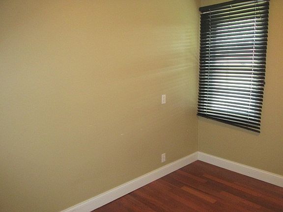 5th image of 259 Anita Dr
